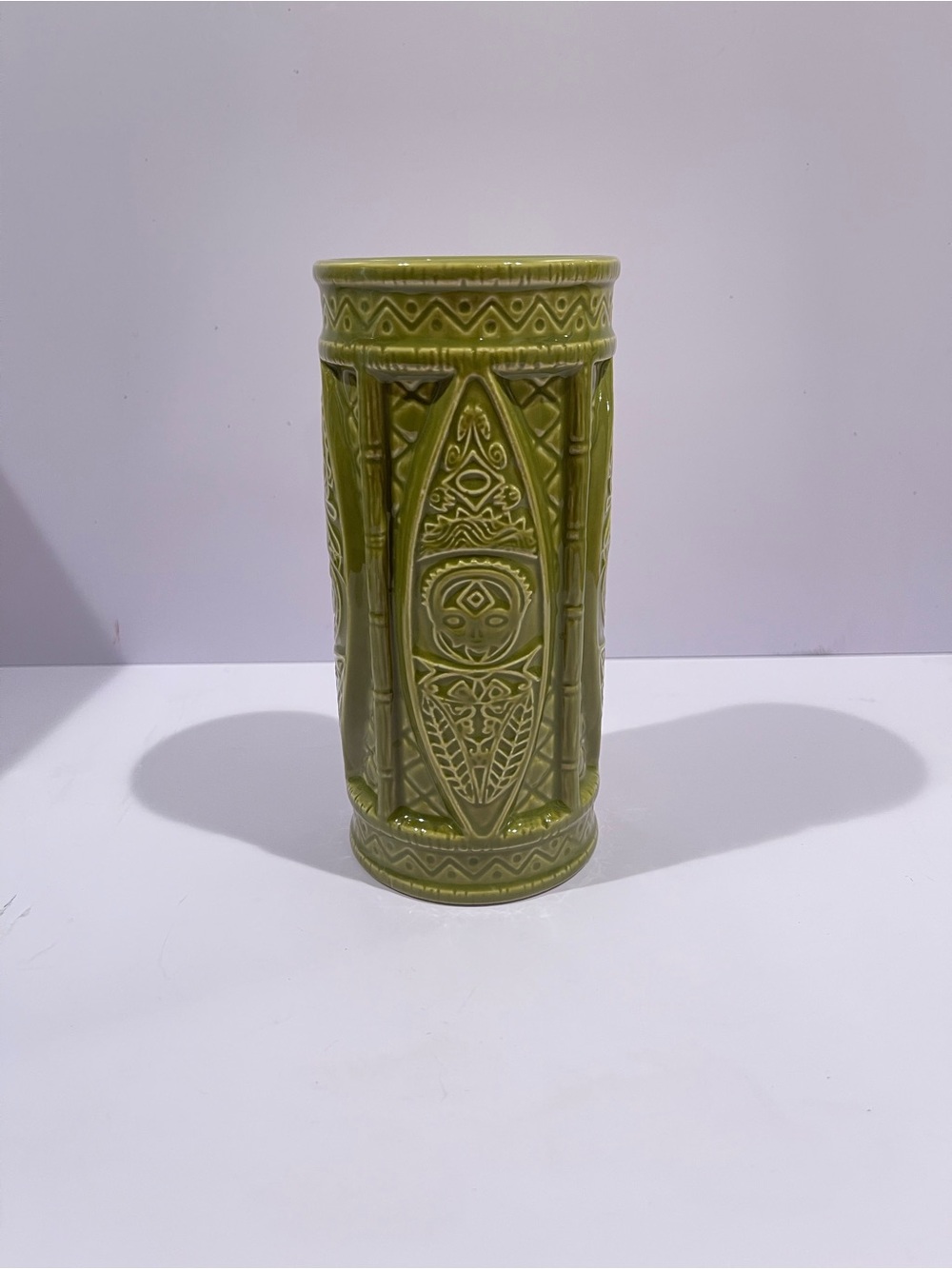 Disneyland Adventureland Tiki Room Ceramic Tiki Mug Tumbler Shields 20 oz EUC